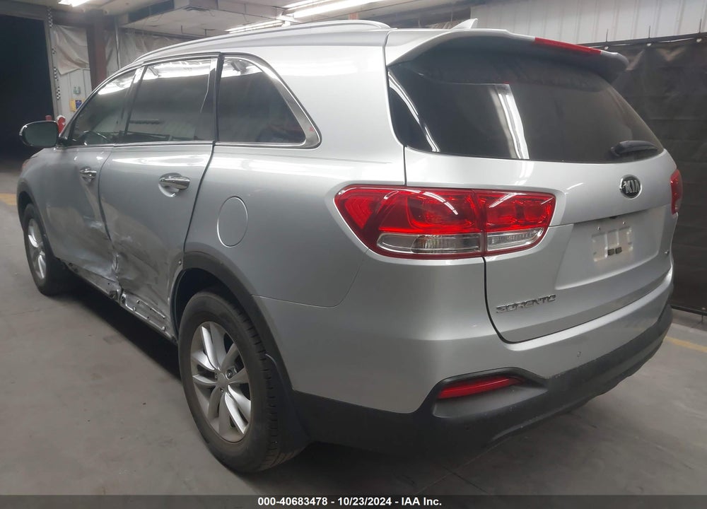 2017 KIA SORENTO 2.4L LX VIN: 5XYPG4A34HG252544