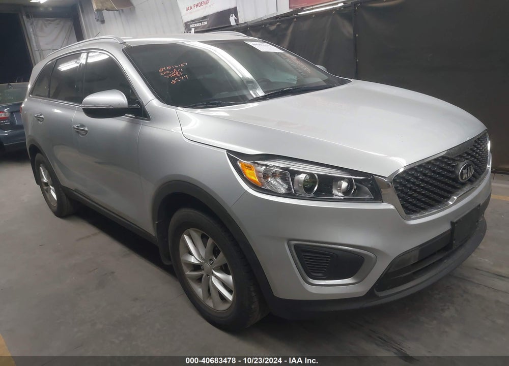 2017 KIA SORENTO 2.4L LX VIN: 5XYPG4A34HG252544