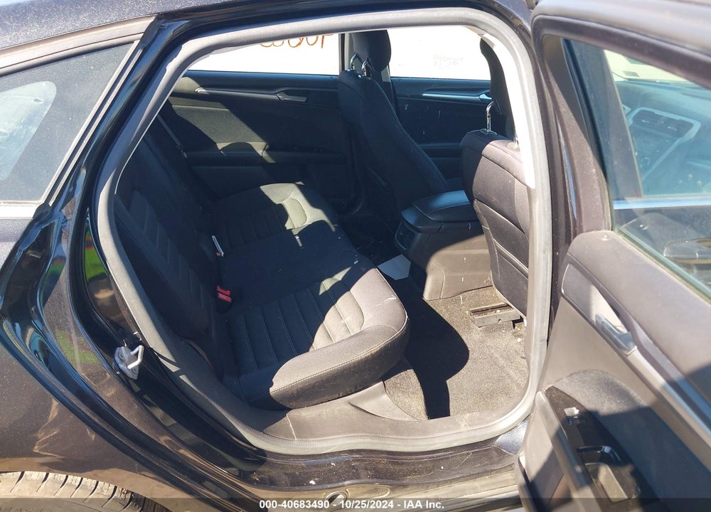 2014 FORD FUSION SE VIN: 3FA6P0HD1ER162309