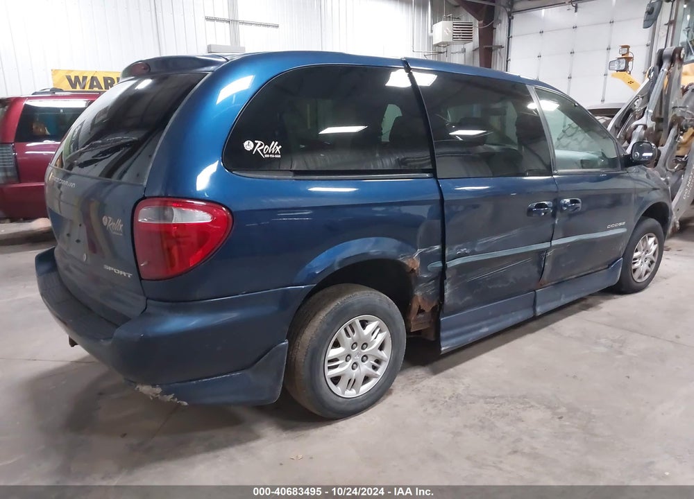 2001 DODGE GRAND CARAVAN SPORT VIN: 2B4GP44351R265586