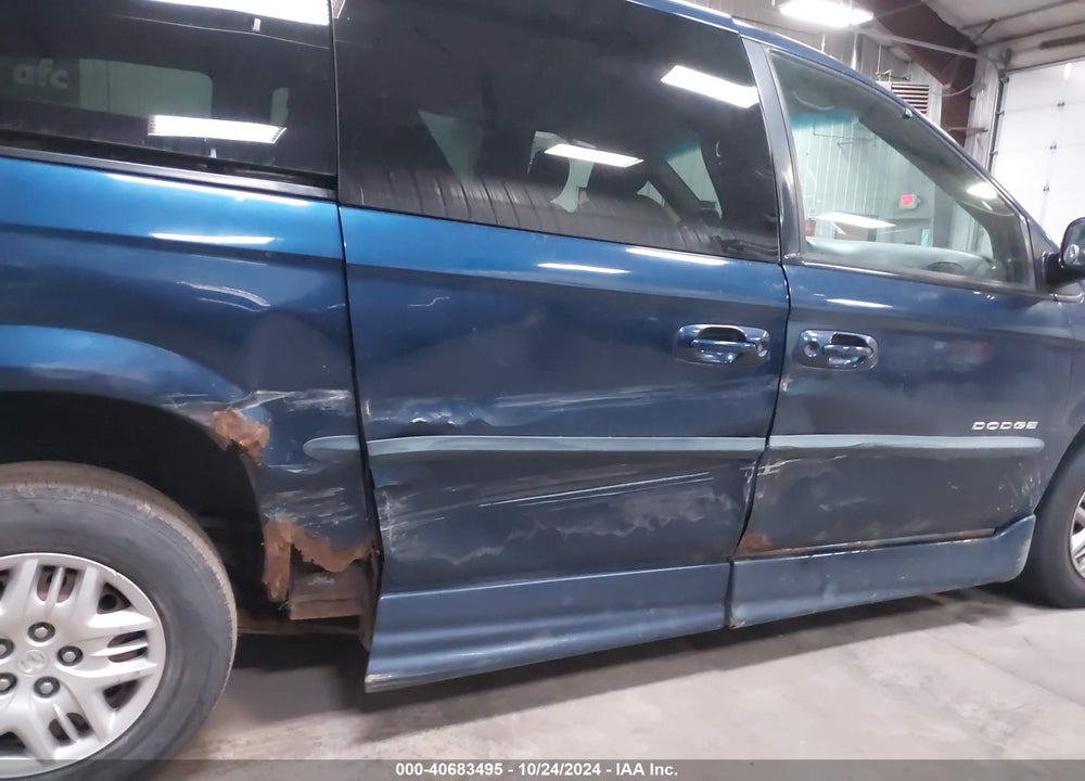 2001 DODGE GRAND CARAVAN SPORT VIN: 2B4GP44351R265586