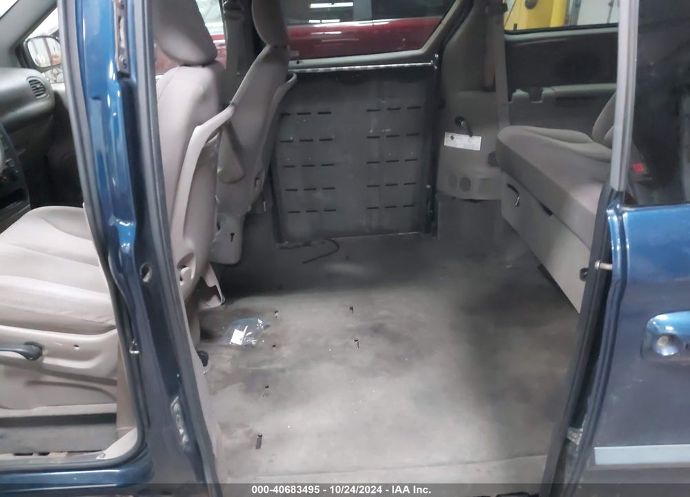 2001 DODGE GRAND CARAVAN SPORT VIN: 2B4GP44351R265586