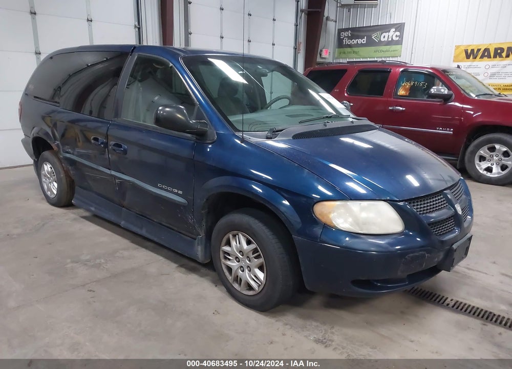 2001 DODGE GRAND CARAVAN SPORT VIN: 2B4GP44351R265586