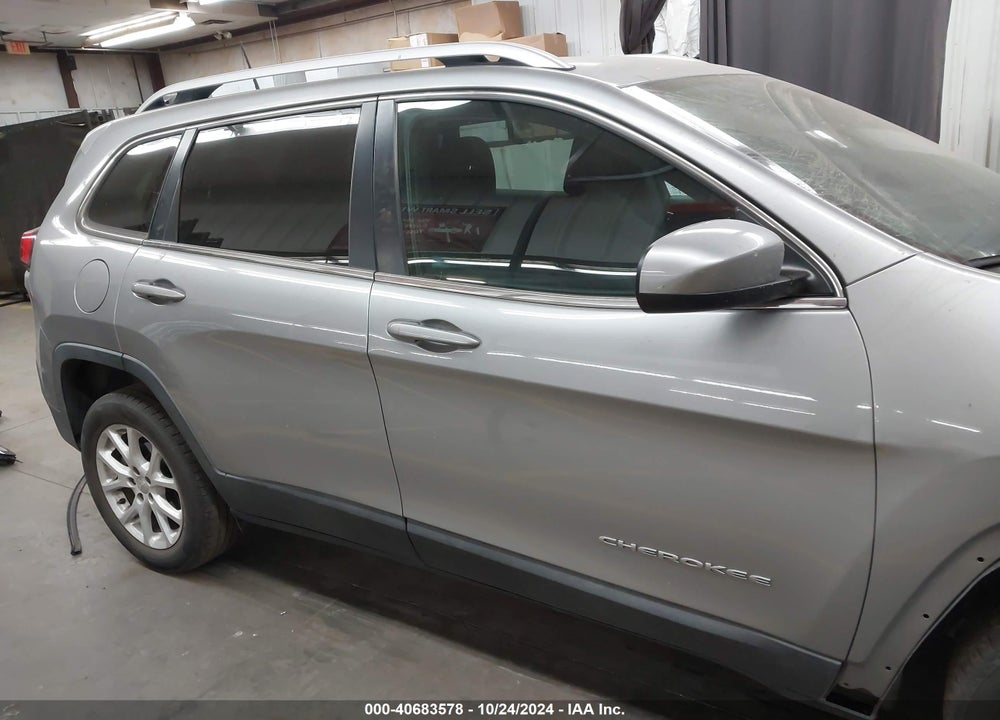 2016 JEEP CHEROKEE LATITUDE VIN: 1C4PJLCB7GW177629
