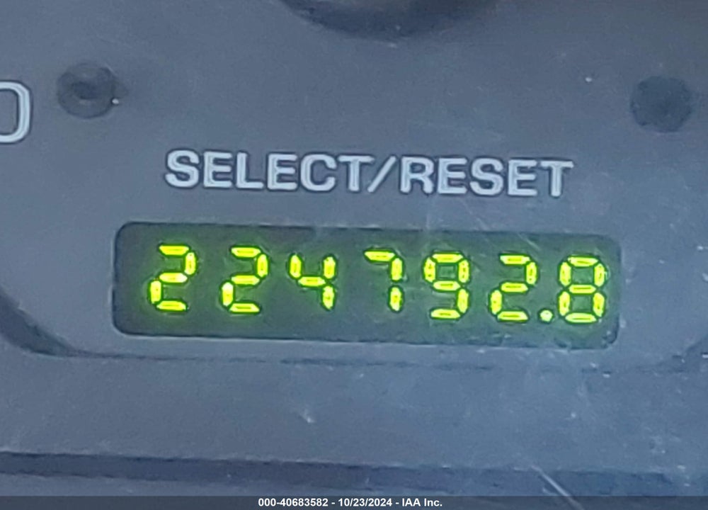 2002 FORD MUSTANG VIN: 1FAFP404X2F153491