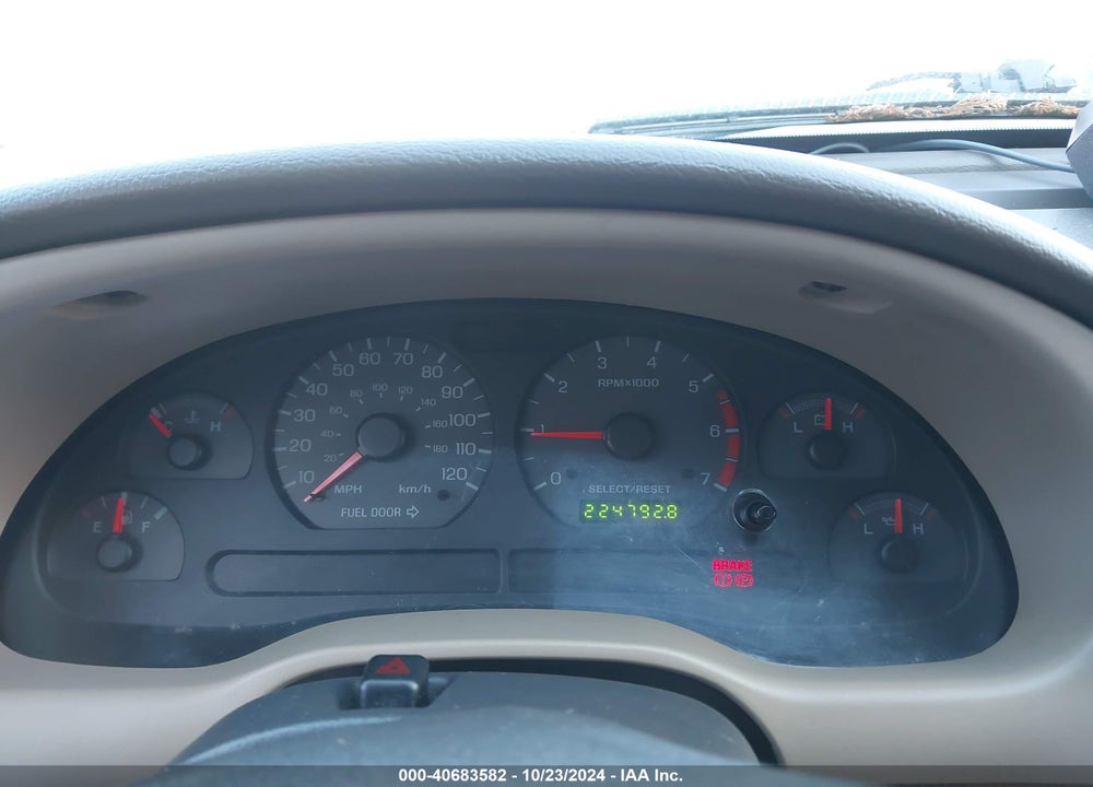 2002 FORD MUSTANG VIN: 1FAFP404X2F153491