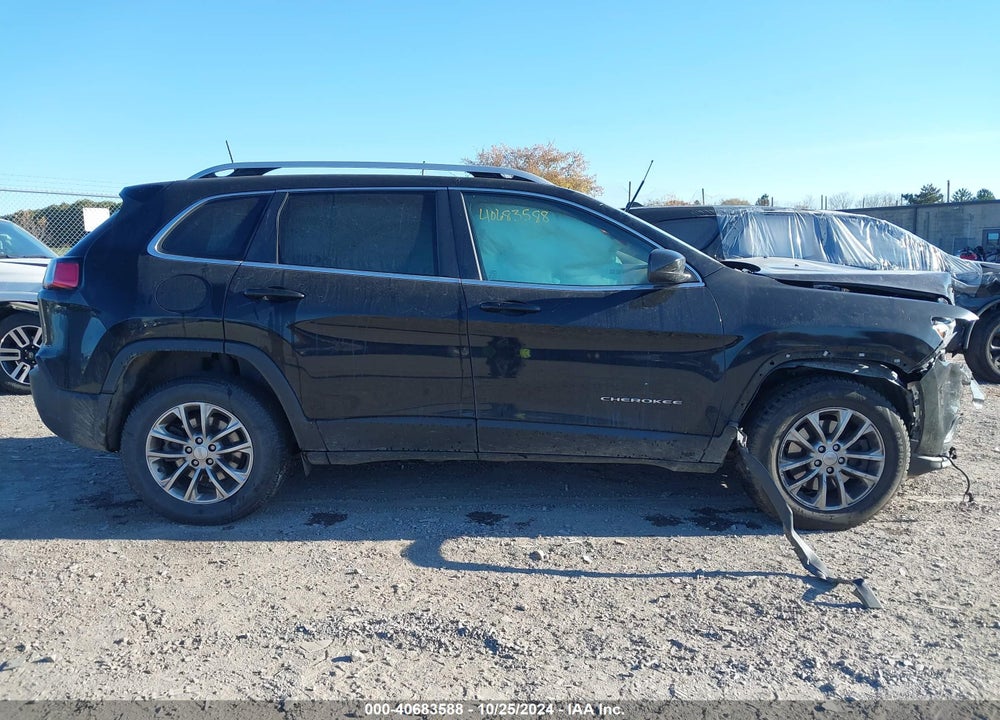 2019 JEEP CHEROKEE LATITUDE PLUS 4X4 VIN: 1C4PJMLB4KD211746