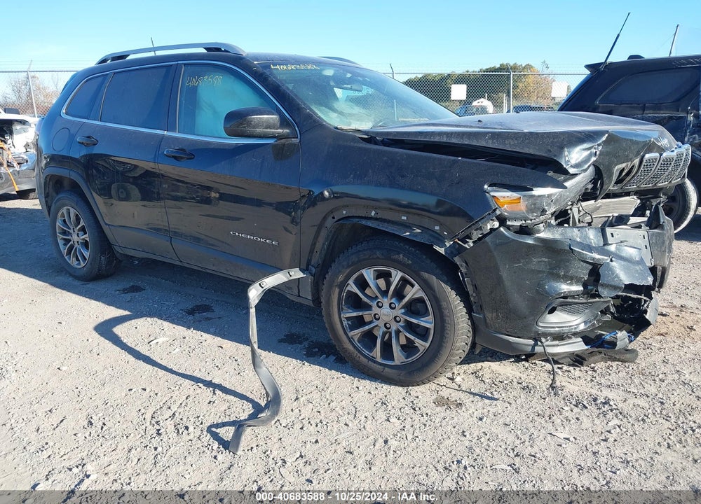 2019 JEEP CHEROKEE LATITUDE PLUS 4X4 VIN: 1C4PJMLB4KD211746