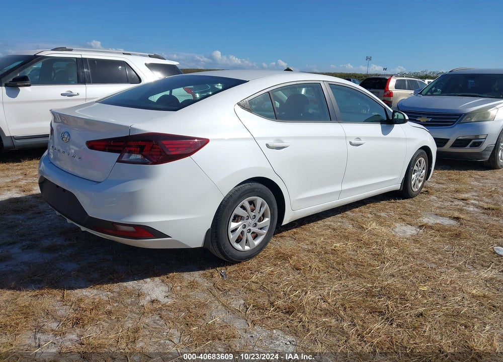 2020 HYUNDAI ELANTRA SE VIN: 5NPD74LF2LH590617