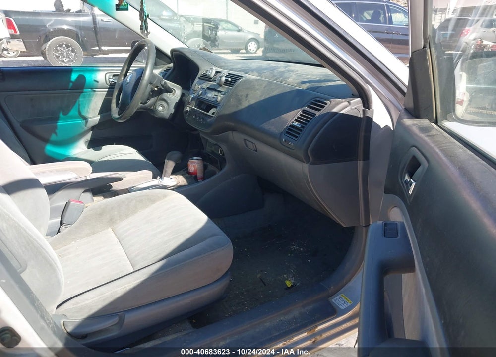2005 HONDA CIVIC LX VIN: 2HGES16665H605484