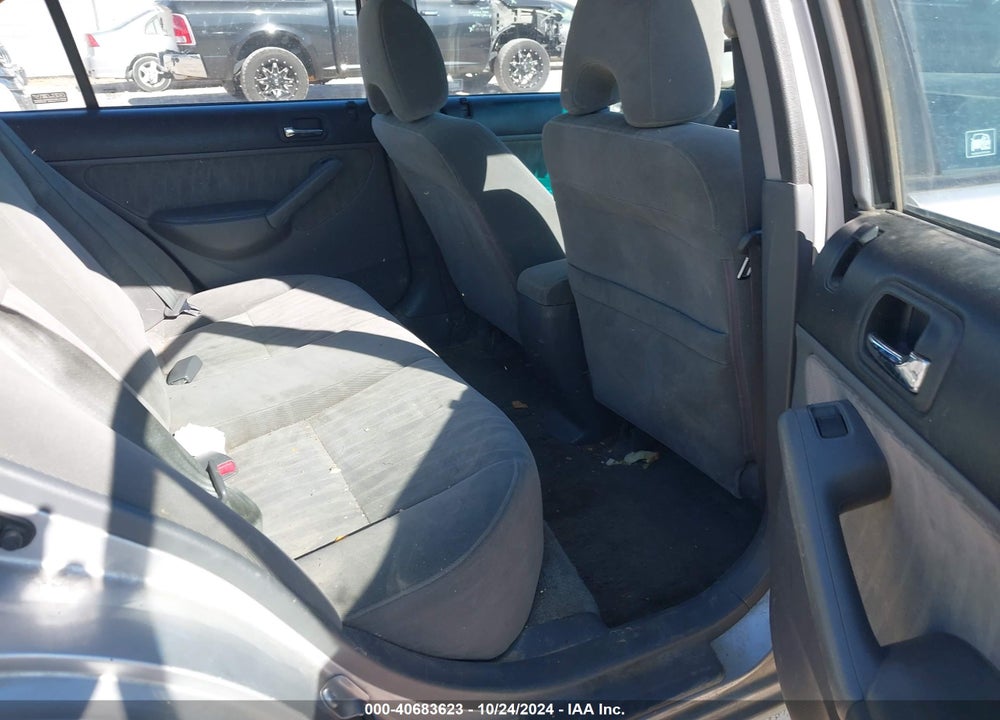 2005 HONDA CIVIC LX VIN: 2HGES16665H605484