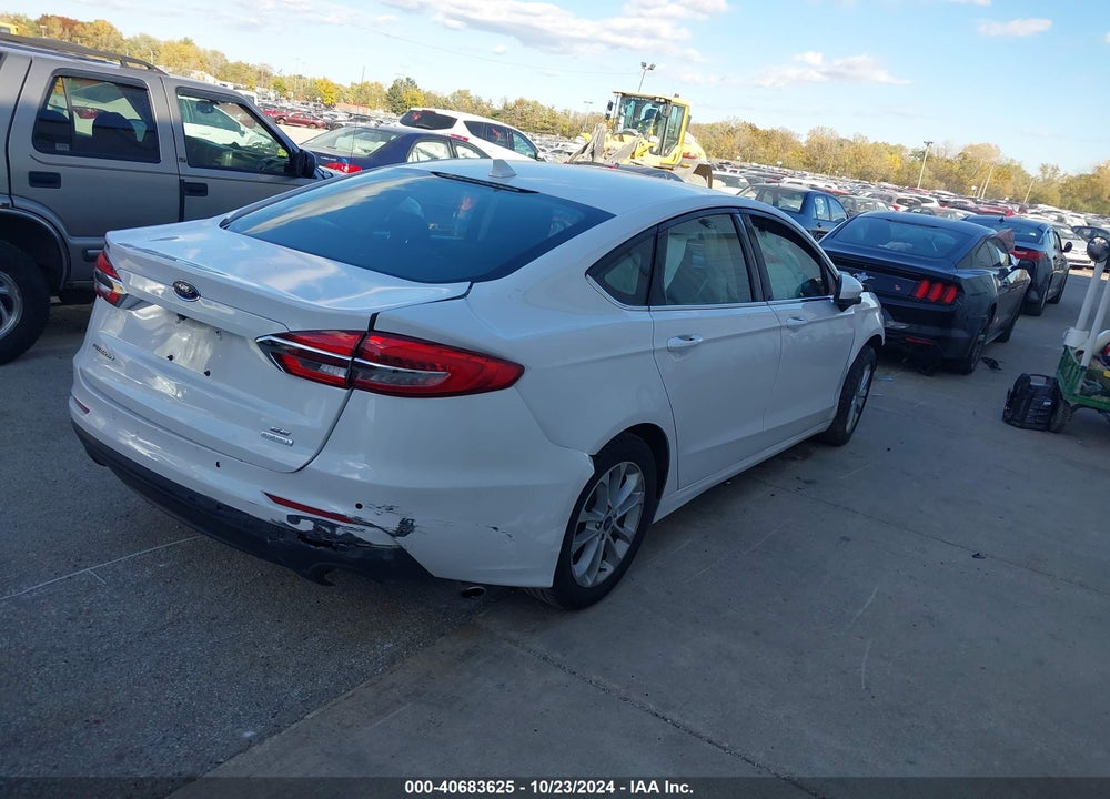 2020 FORD FUSION SE VIN: 3FA6P0HD5LR185749