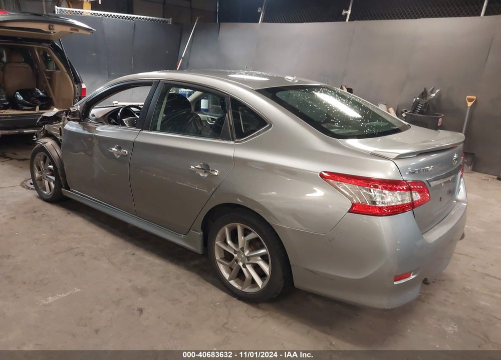 2014 NISSAN SENTRA SR VIN: 3N1AB7AP2EL622079