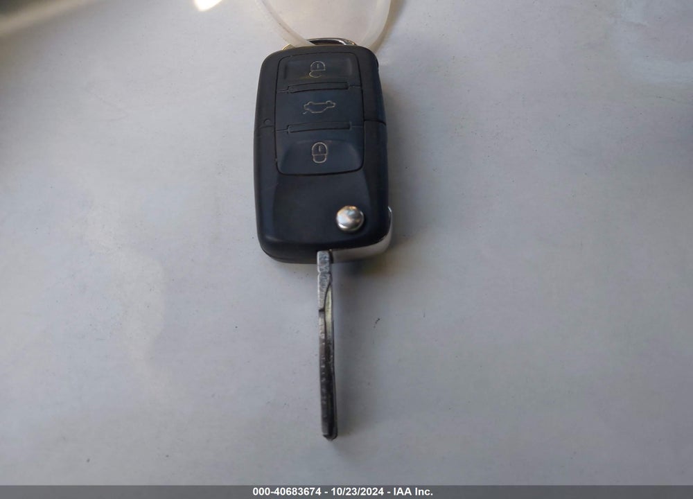 2008 VOLKSWAGEN JETTA SE/SEL VIN: 3VWRZ71K68M036996