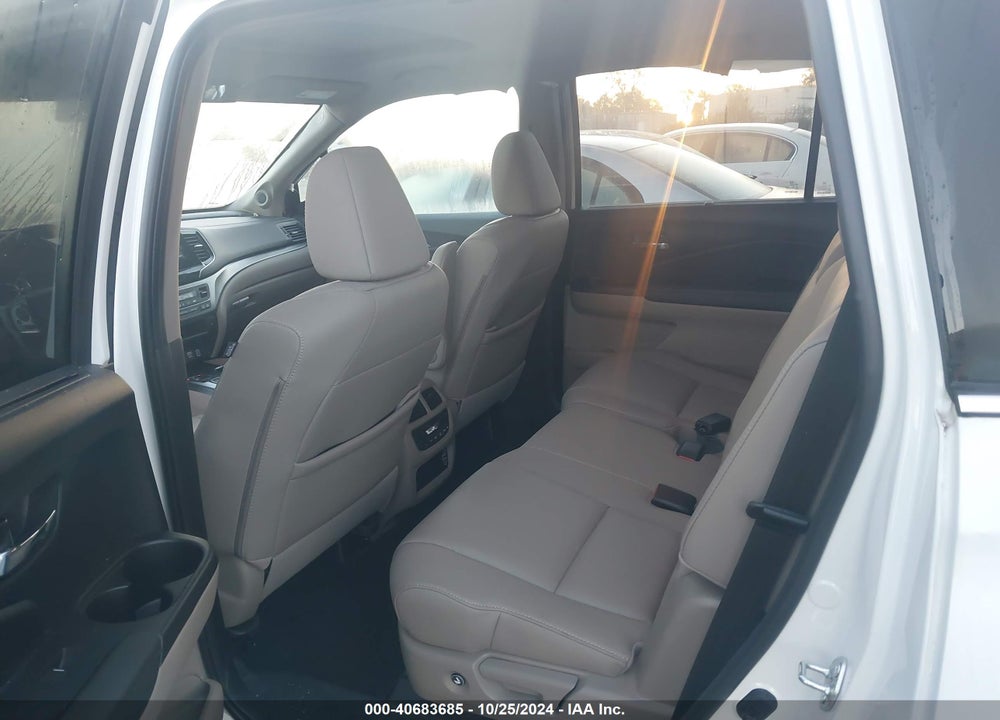2022 HONDA PILOT 2WD EX-L VIN: 5FNYF5H58NB000335