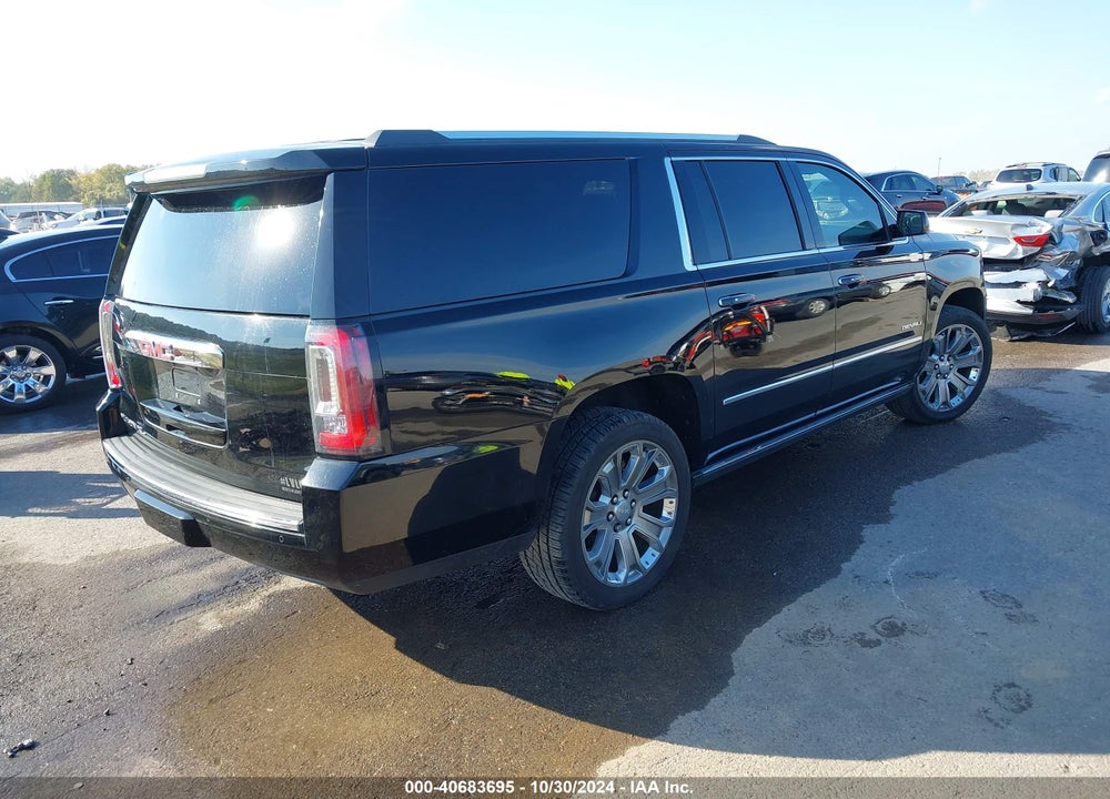 2015 GMC YUKON XL 1500 DENALI VIN: 1GKS2JKJ3FR677809
