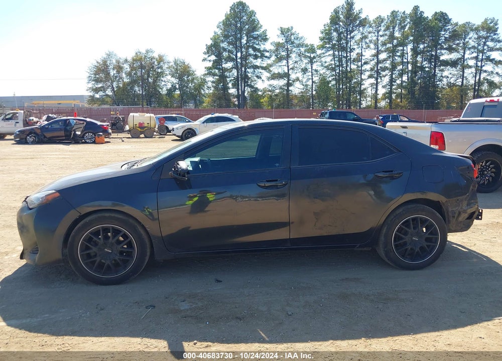 2017 TOYOTA COROLLA LE VIN: 5YFBURHE1HP707935