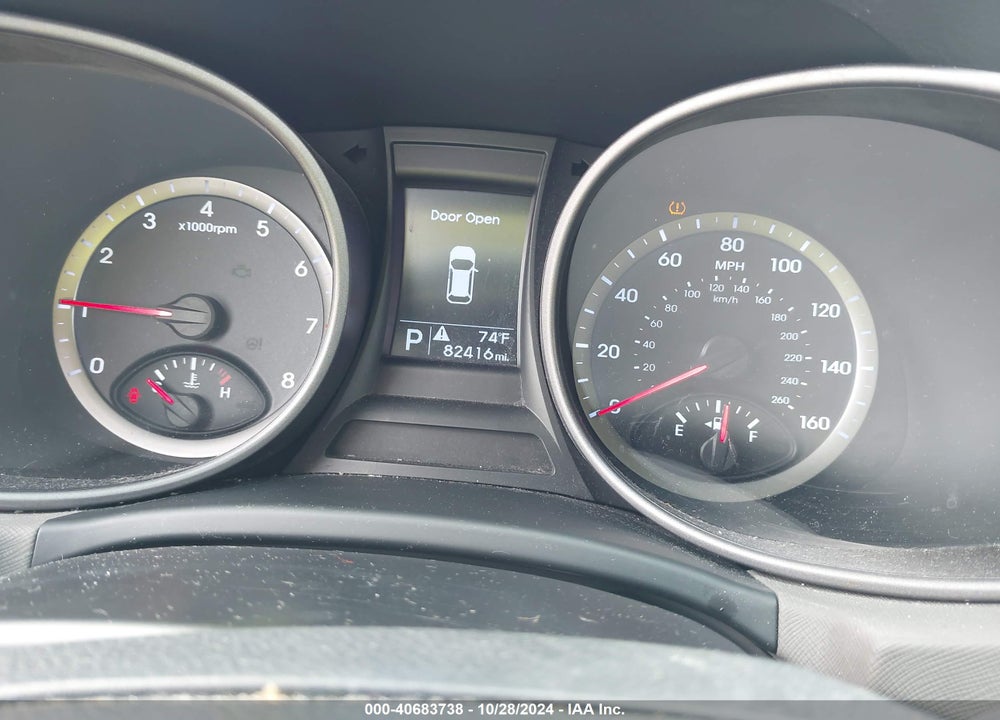2016 HYUNDAI SANTA FE SPORT 2.4L VIN: 5XYZTDLB3GG323823
