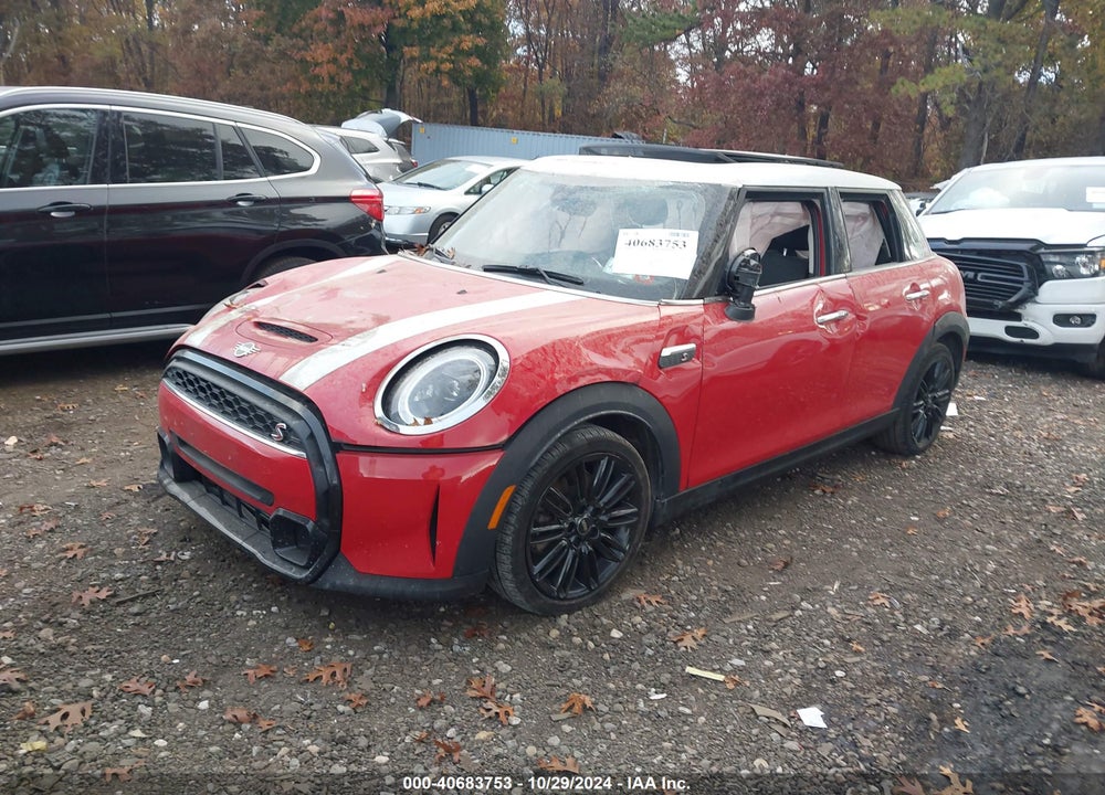 2023 MINI COOPER VIN: WMW53DK0XP2S99817