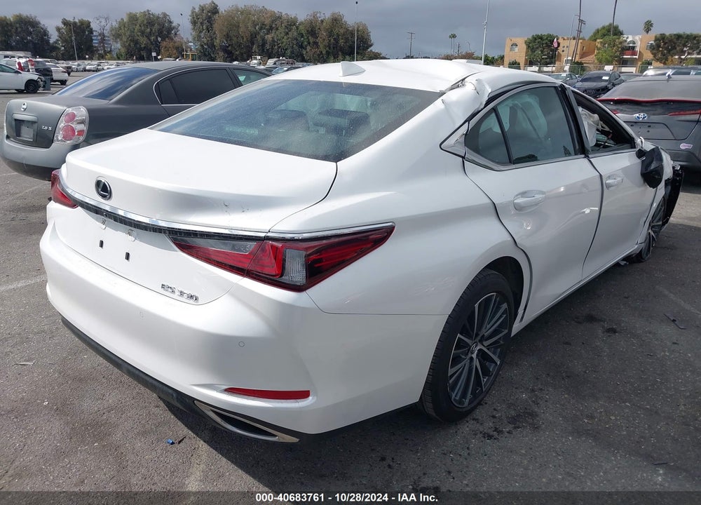 2024 LEXUS ES 350 VIN: 58ADZ1B15RU172201
