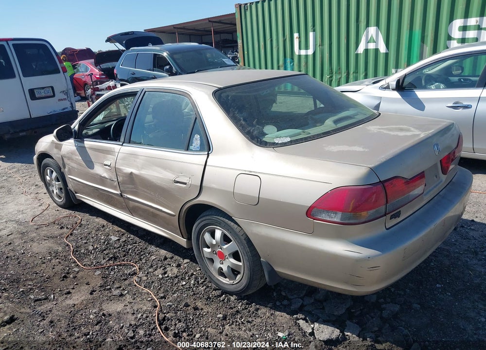 2002 HONDA ACCORD 2.3 EX VIN: 1HGCG56692A135686