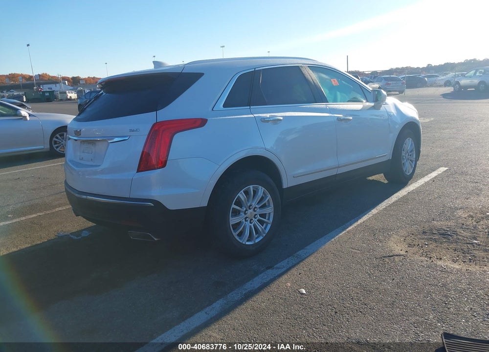 2017 CADILLAC XT5 STANDARD VIN: 1GYKNARS8HZ309835