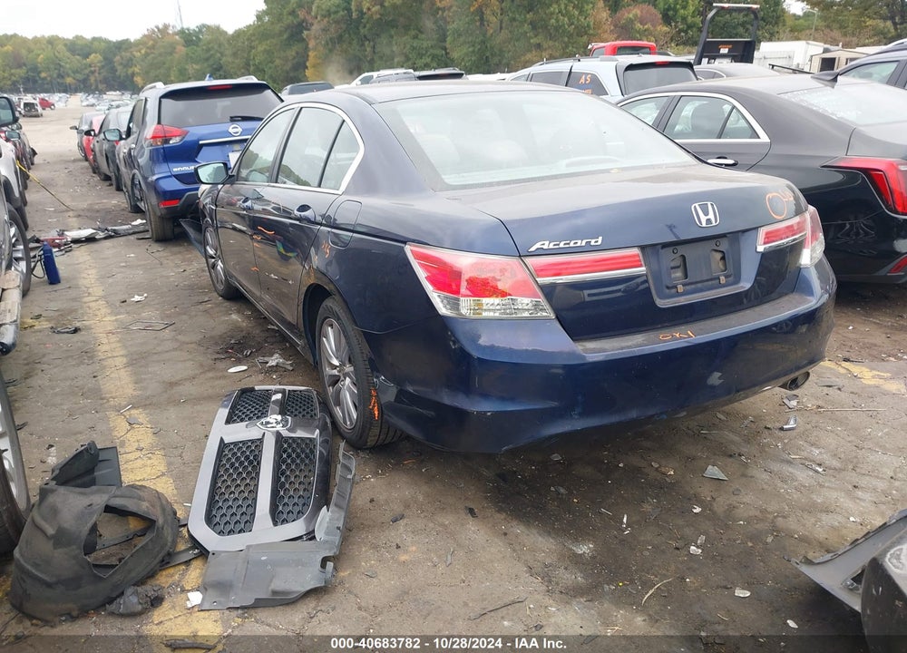 2012 HONDA ACCORD 2.4 EX VIN: 1HGCP2F77CA036938