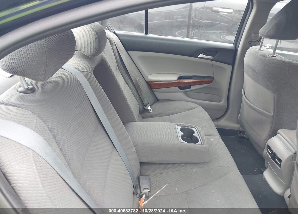 2012 HONDA ACCORD 2.4 EX VIN: 1HGCP2F77CA036938