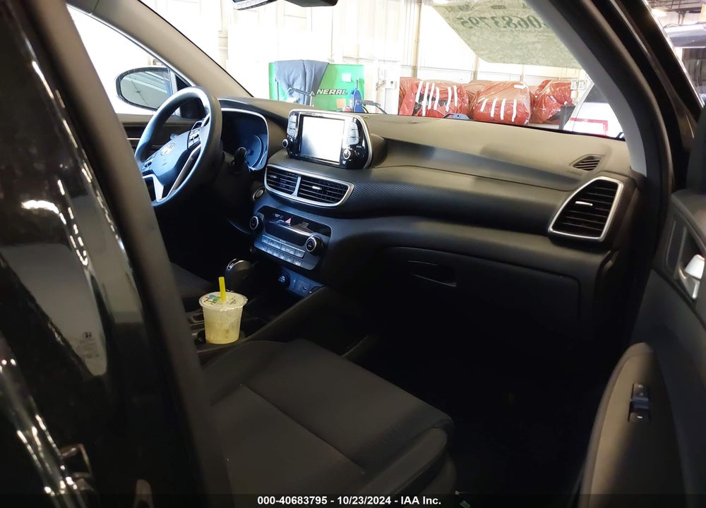 2019 HYUNDAI TUCSON SPORT VIN: KM8J3CAL9KU950905