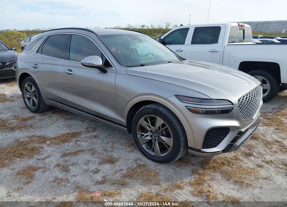 2022 GENESIS GV70 3.5T AWD SPORT VIN: KMUMCDTC7NU015646
