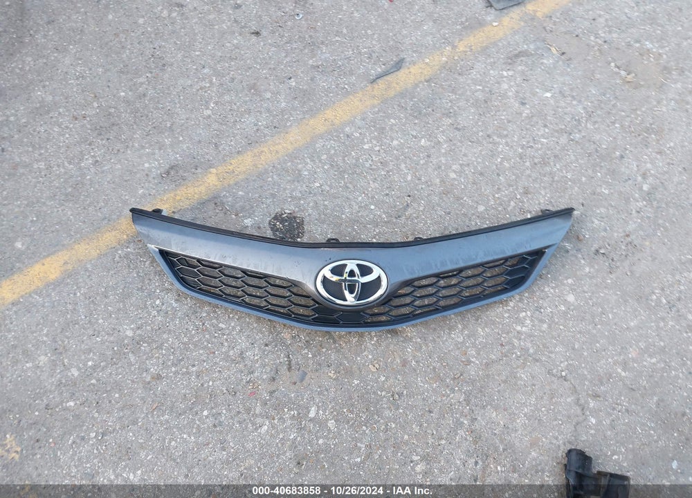 2014 TOYOTA CAMRY SE VIN: 4T1BF1FK8EU372851