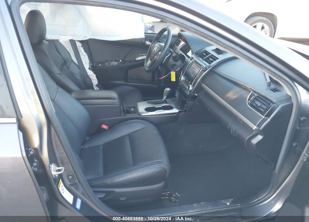 2014 TOYOTA CAMRY SE VIN: 4T1BF1FK8EU372851