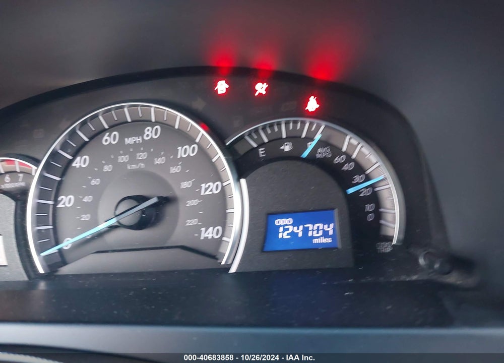 2014 TOYOTA CAMRY SE VIN: 4T1BF1FK8EU372851