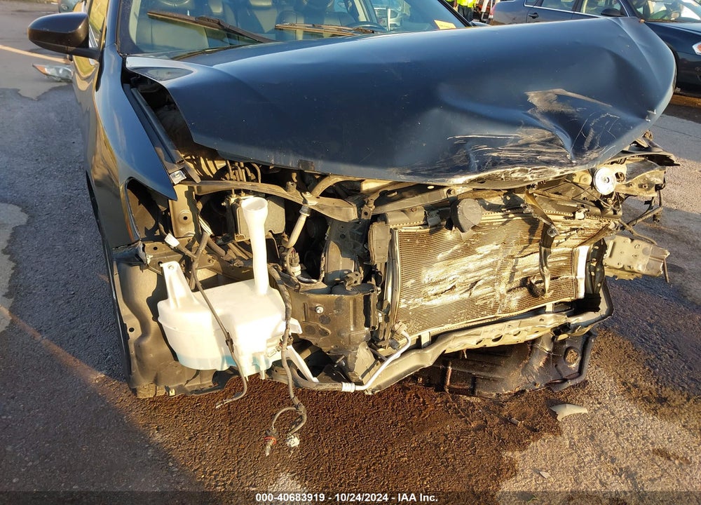 2013 TOYOTA CAMRY SE VIN: 4T1BF1FK5DU677822