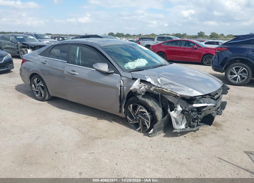 2024 HYUNDAI ELANTRA SEL VIN: KMHLS4DGXRU642751