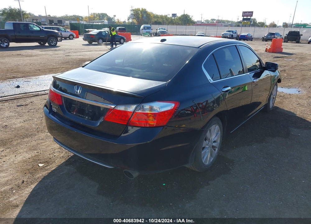2015 HONDA ACCORD EX-L VIN: 1HGCR2F88FA075268