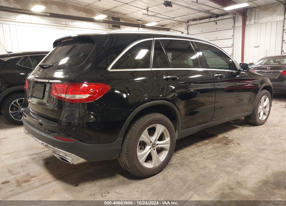 2018 MERCEDES-BENZ GLC 300 4MATIC VIN: WDC0G4KB5JV112518