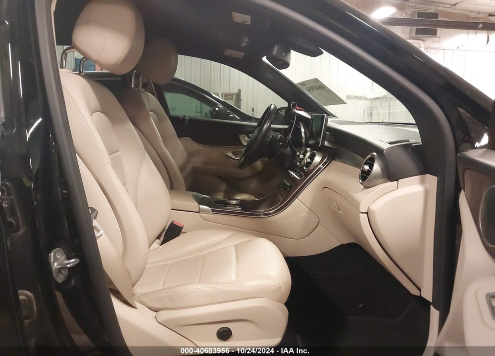 2018 MERCEDES-BENZ GLC 300 4MATIC VIN: WDC0G4KB5JV112518