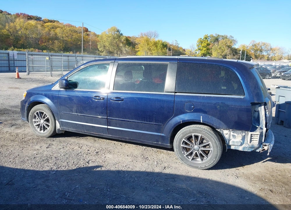 2017 DODGE GRAND CARAVAN SXT VIN: 2C4RDGCG8HR749966