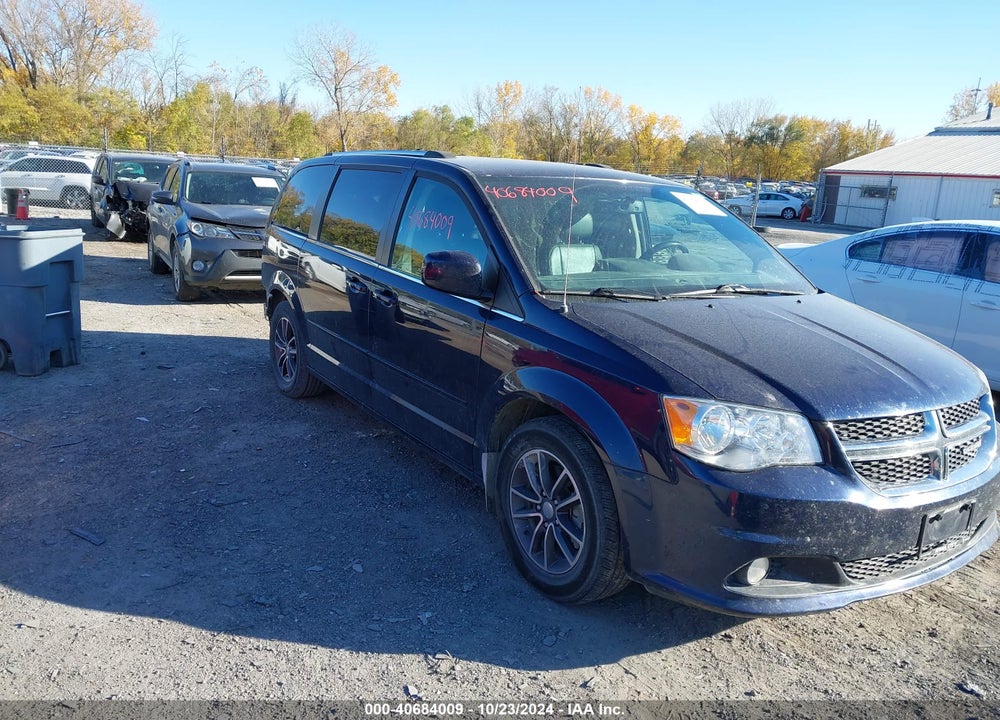 2017 DODGE GRAND CARAVAN SXT VIN: 2C4RDGCG8HR749966