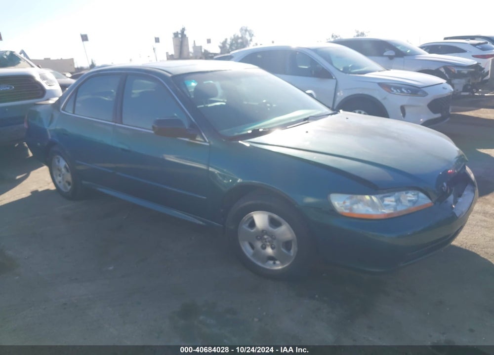 2002 HONDA ACCORD 3.0 EX VIN: 1HGCG16532A020498