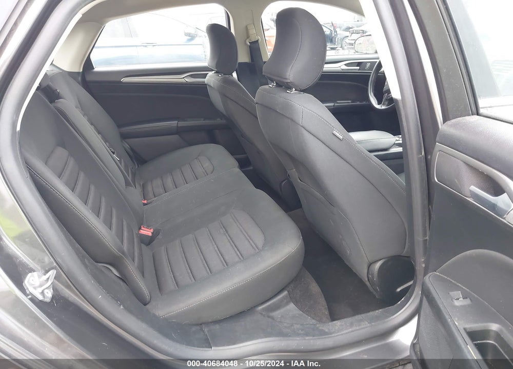 2018 FORD FUSION SE VIN: 3FA6P0HD6JR256860