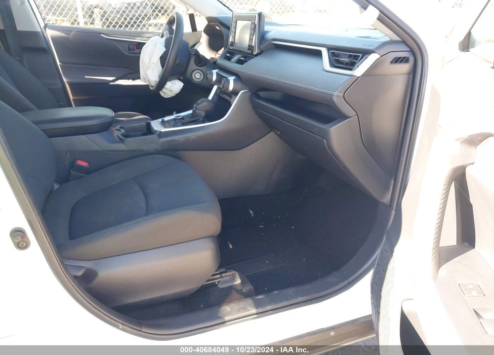 2019 TOYOTA RAV4 HYBRID LE VIN: JTMMWRFV8KD035968