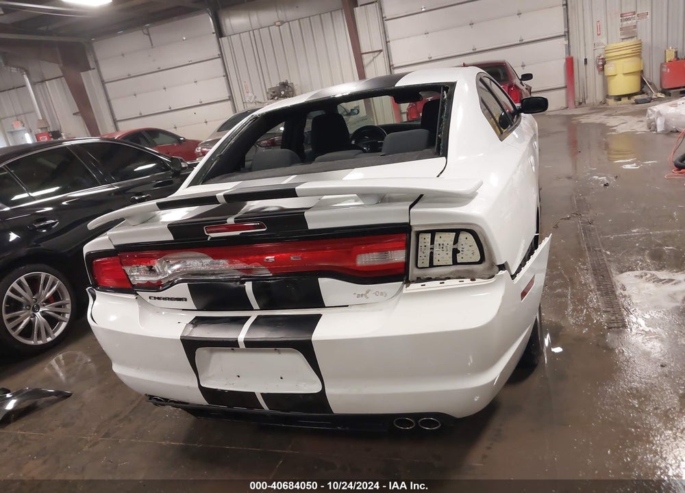 2011 DODGE CHARGER VIN: 2B3CL3CG9BH567421