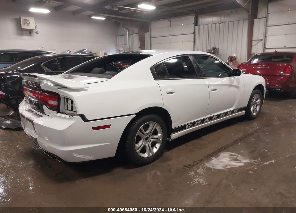 2011 DODGE CHARGER VIN: 2B3CL3CG9BH567421