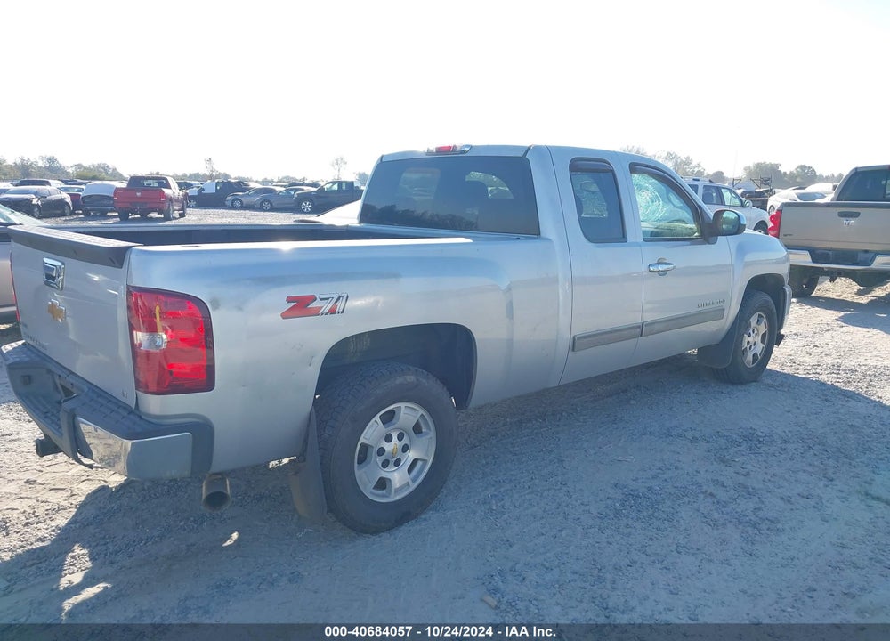 2010 CHEVROLET SILVERADO 1500 LT VIN: 1GCSCSE04AZ282757