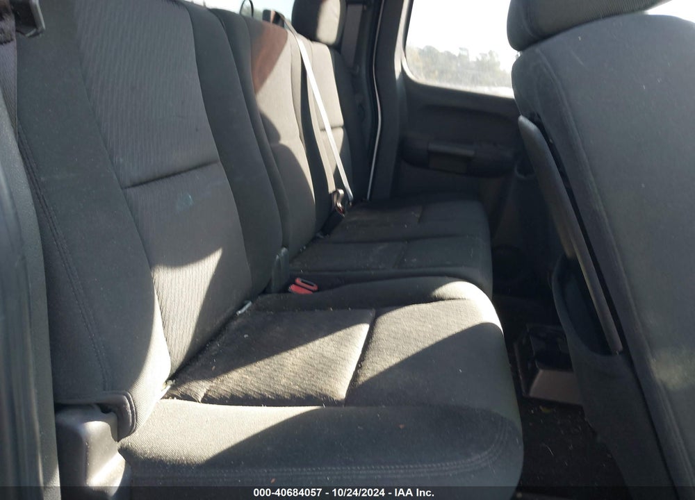 2010 CHEVROLET SILVERADO 1500 LT VIN: 1GCSCSE04AZ282757