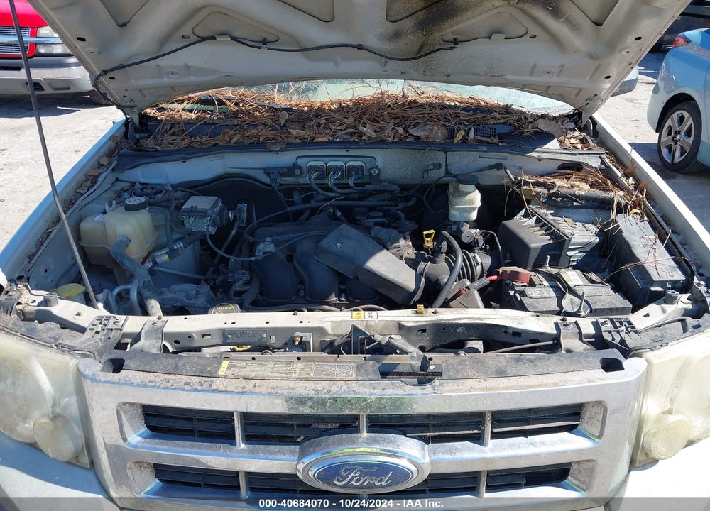 2008 FORD ESCAPE XLT VIN: 1FMCU93138KB91841