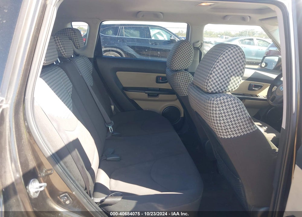 2010 KIA SOUL VIN: KNDJT2A2XA7097787
