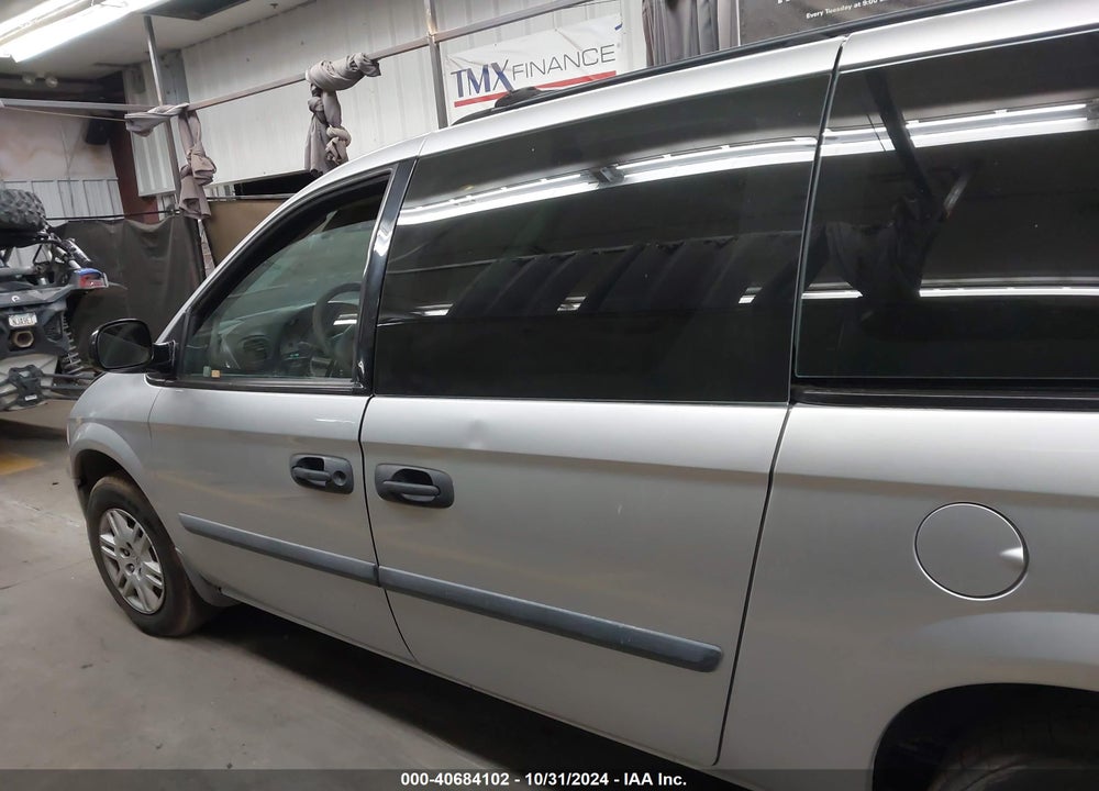 2007 DODGE GRAND CARAVAN VIN: 1D4GP24E27B172513